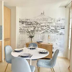 L'escale Au Coeur Du Vieux Port De Appartement